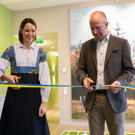 Linnéa Stark jobbar med inredning på företag