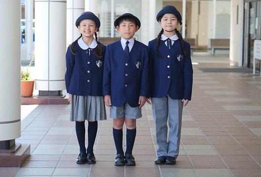制服 | 聖セシリア小学校