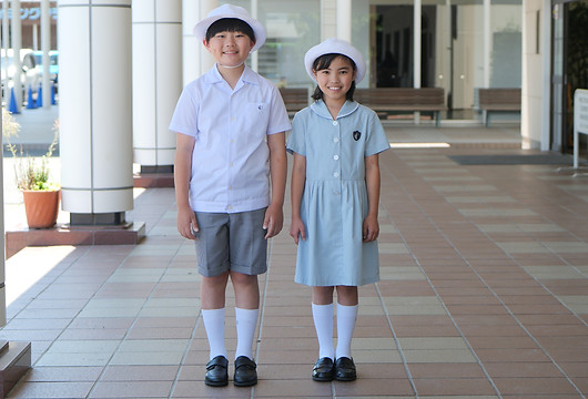 制服 | 聖セシリア小学校