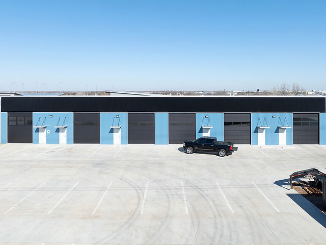 6 Bay Building — industrial for sale in Oklahoma