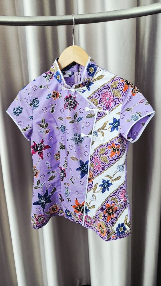 Thumbnail: Seri Nyonya Batik Top| BatikbarMalaysia