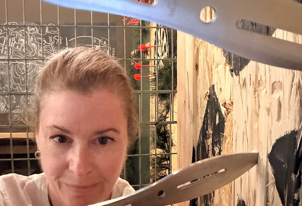 Kim selfies Knives 0626.jpg