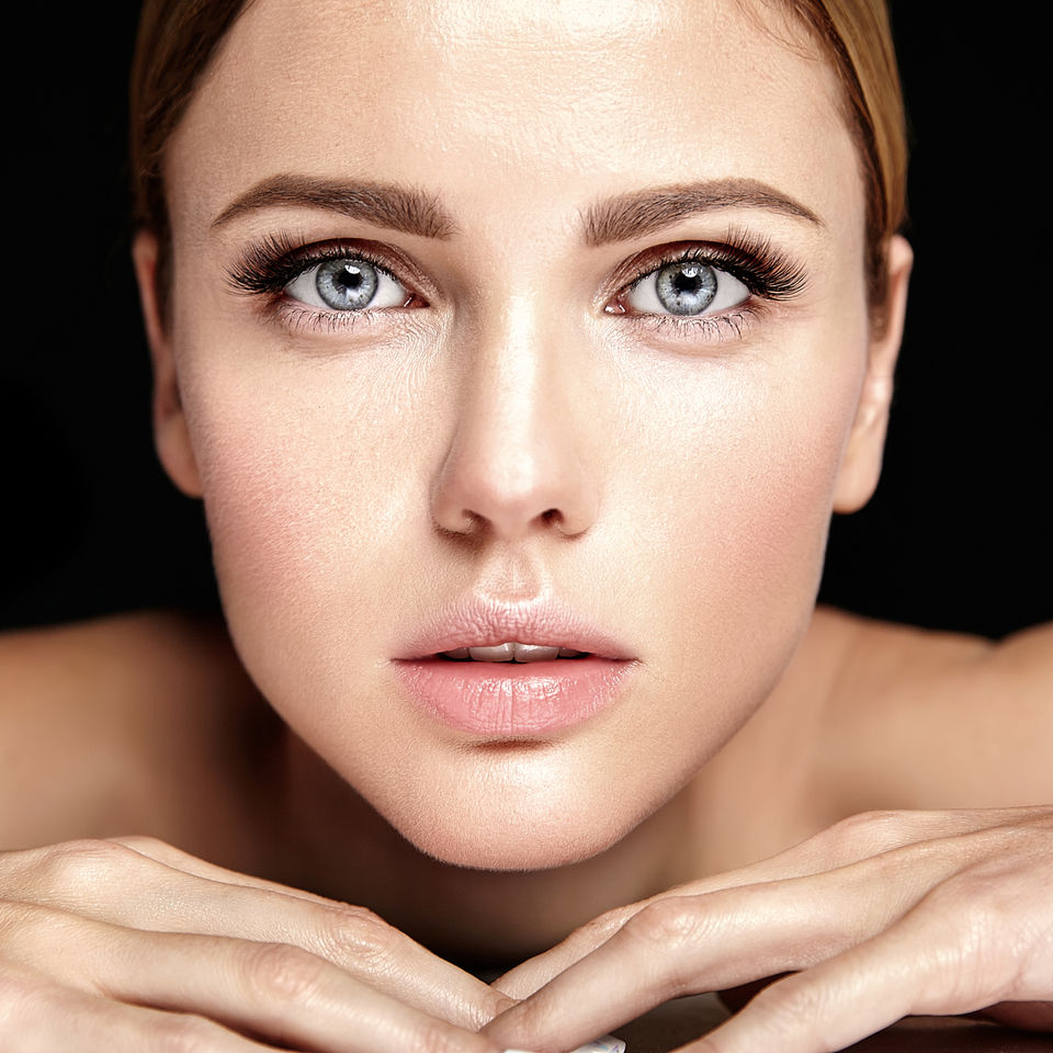sensual-glamour-beautiful-woman-model-with-fresh-daily-makeup-with-nude-lips-color-clean-h