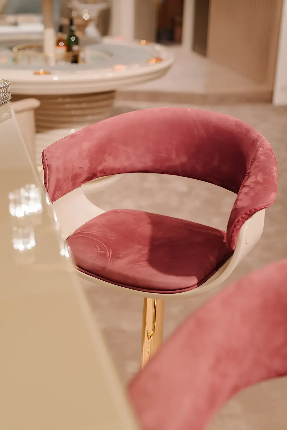 Thumbnail: JOYCE SWIVEL STOOL