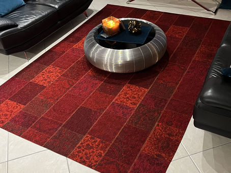 Bonne fête de fin d'année ! Maison Hugo restauration de tapis lavage et vente