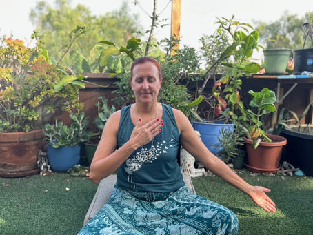 Mudra of the Month: Fanning the Heart for Emotional Healing...