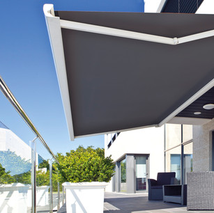 Bandalux-Awnings6.jpeg