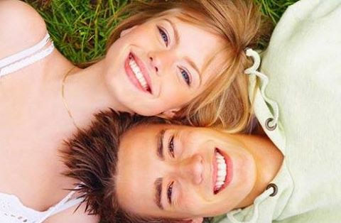 Не патологические причины, которые делают язык белым!