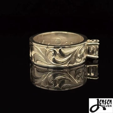Thumbnail: Oval Stone Ring 