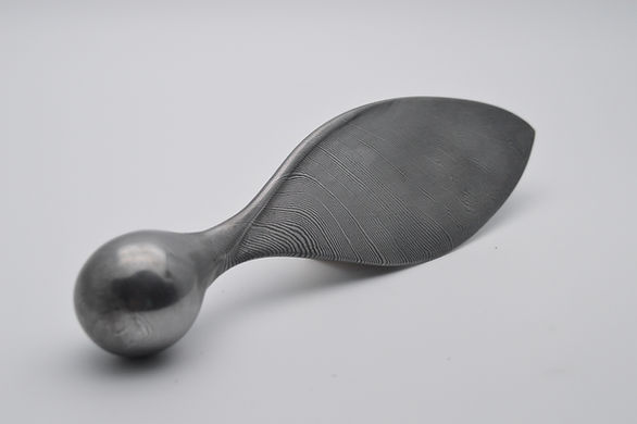 Sycomore Knife angle