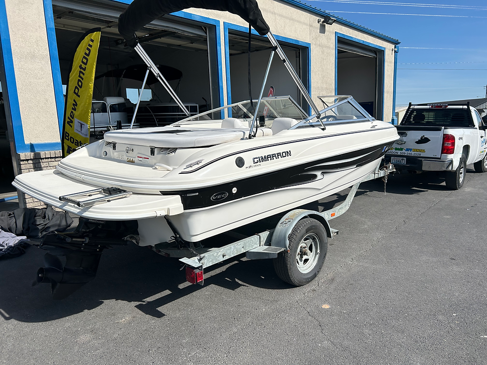 Thumbnail: CIMARRON LARSON SKI BOAT