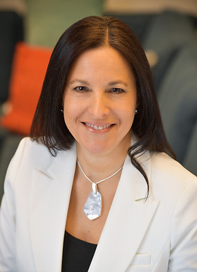 Julie Headshot  (1).jpg