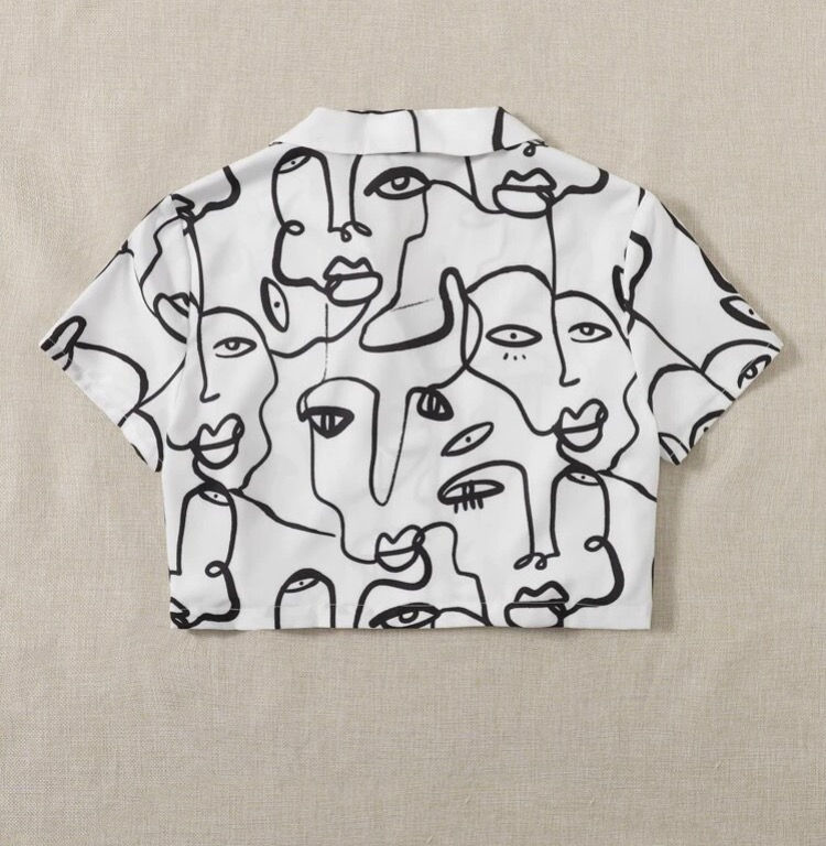 Notched Collar Figure Graphic Blouse