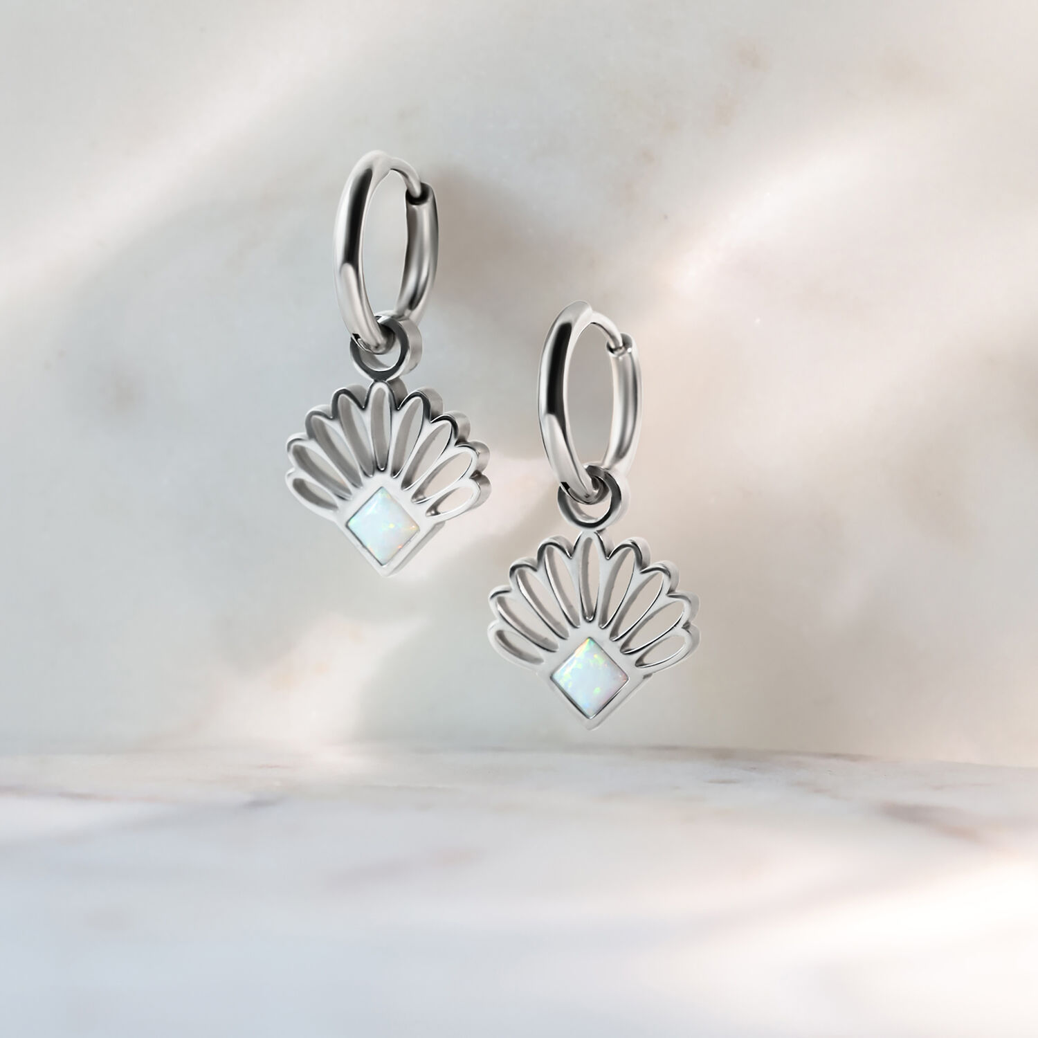 SYNTHETIC OPAL FAN HOOPS