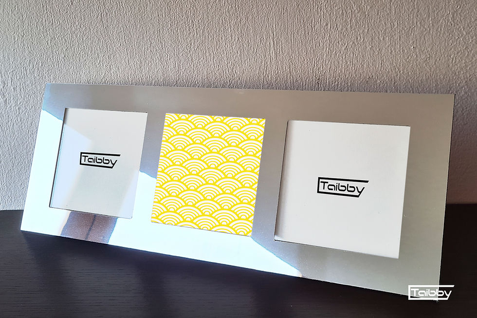 Miniatura: Cornice a tre fotografie  da tavolo - senza foto