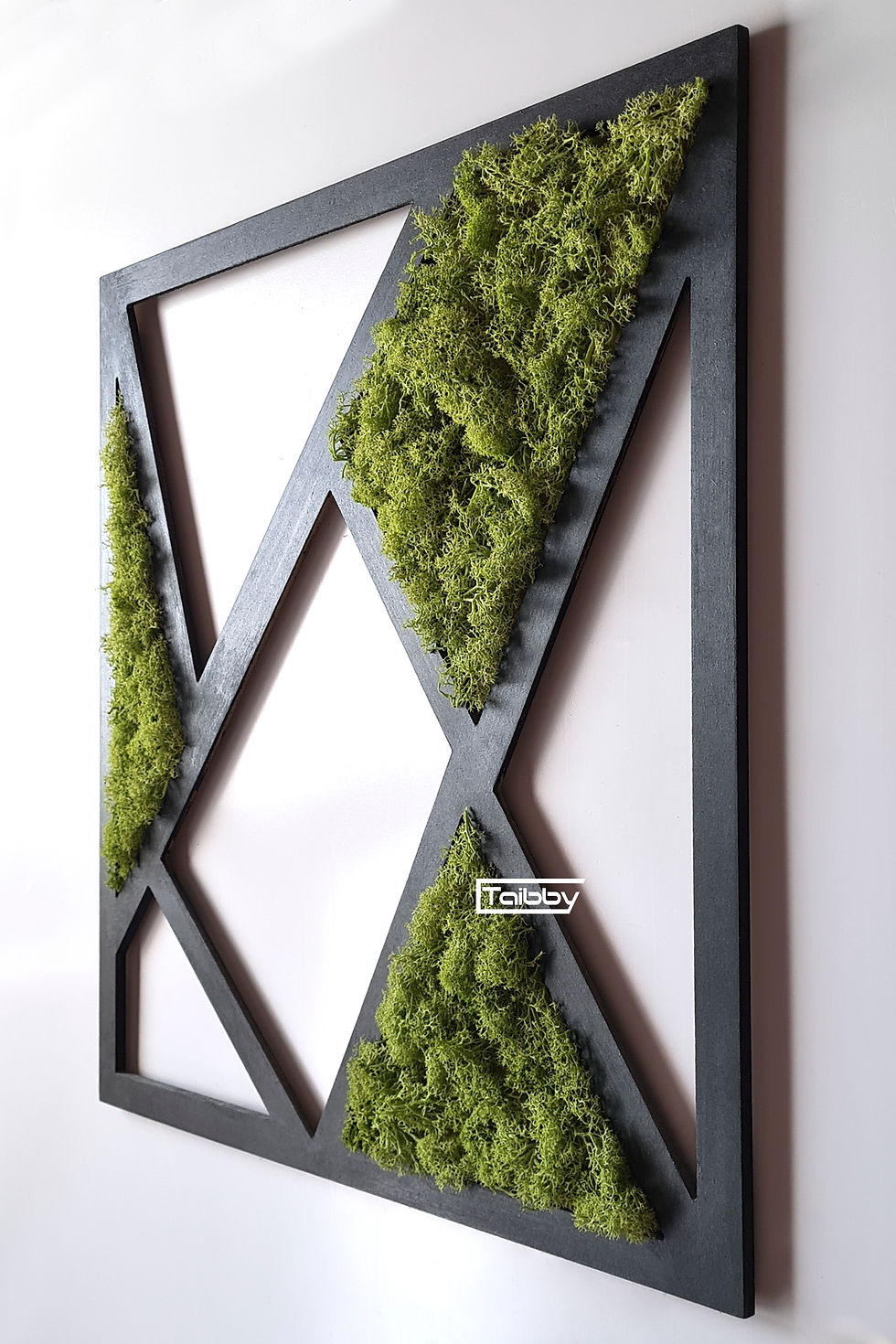 Miniatura: Decorazione da Parete Triangoli Muschio – Arte e Natura in un Design Unico