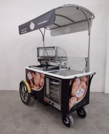 315PC-Gourmet-fridge-freezer-vending-cart-front.jpeg
