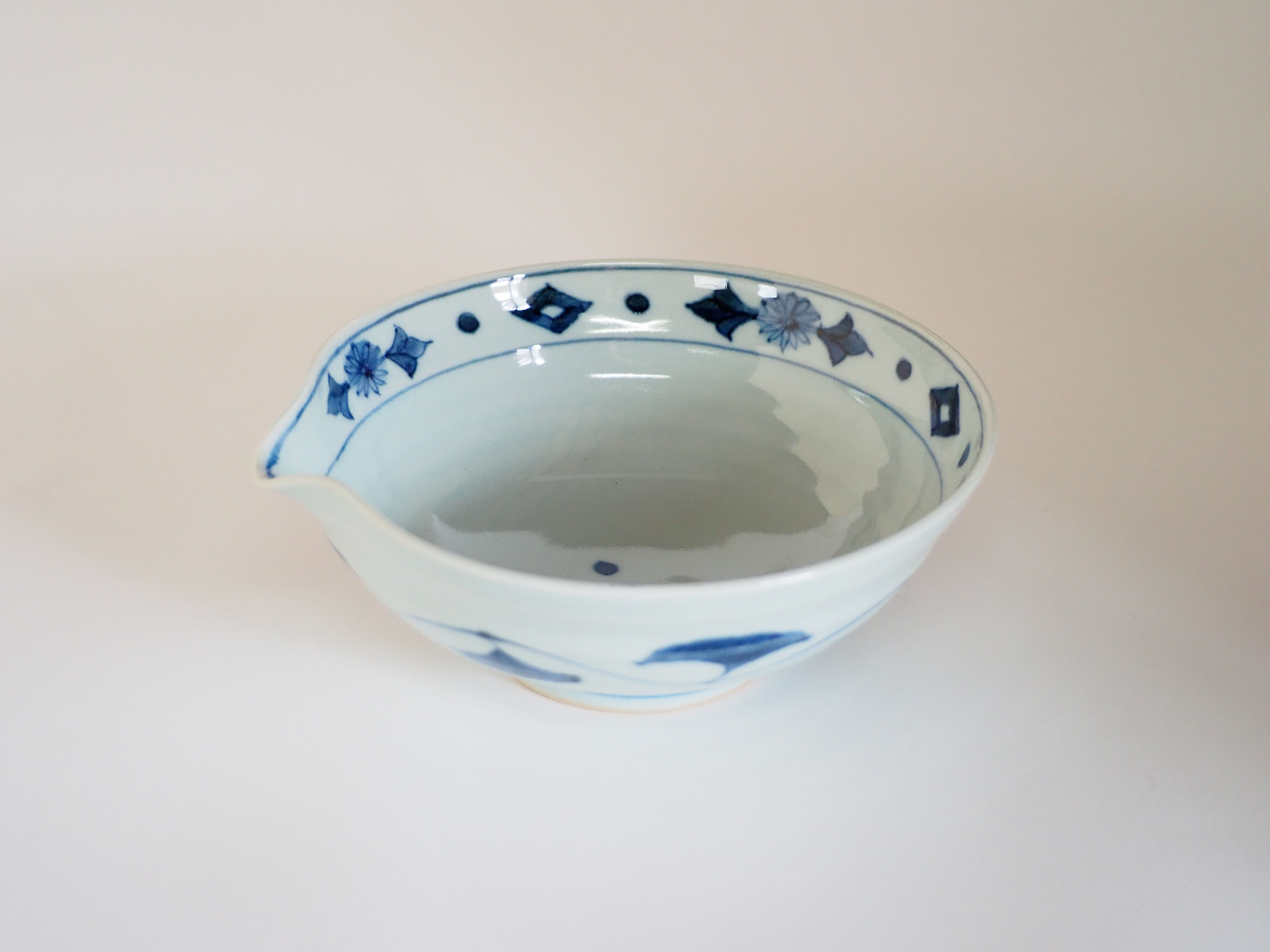 縁模様片口向付