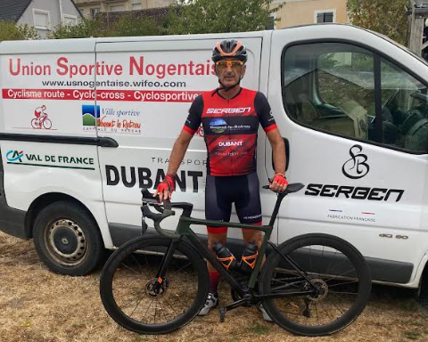 Nouveaux sponsors, nouvelle tenue !