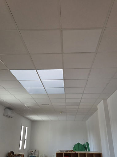 Techo Aula 2 reformada c. Nazaret San Blas.jpg