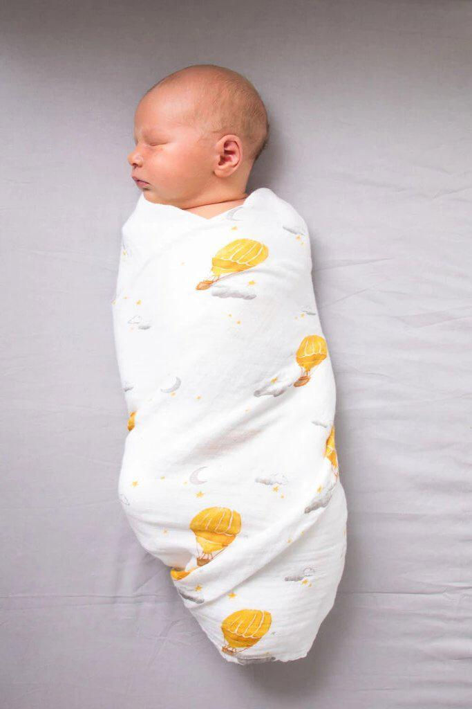Thumbnail: Malabar Baby Organic Swaddle Set - Fly me to the moon