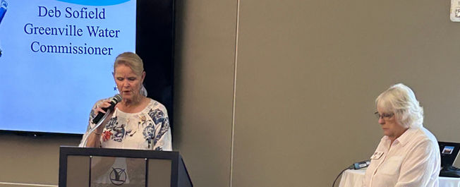 Guest speaker Deb Sofield, speaker, author and speech coach.