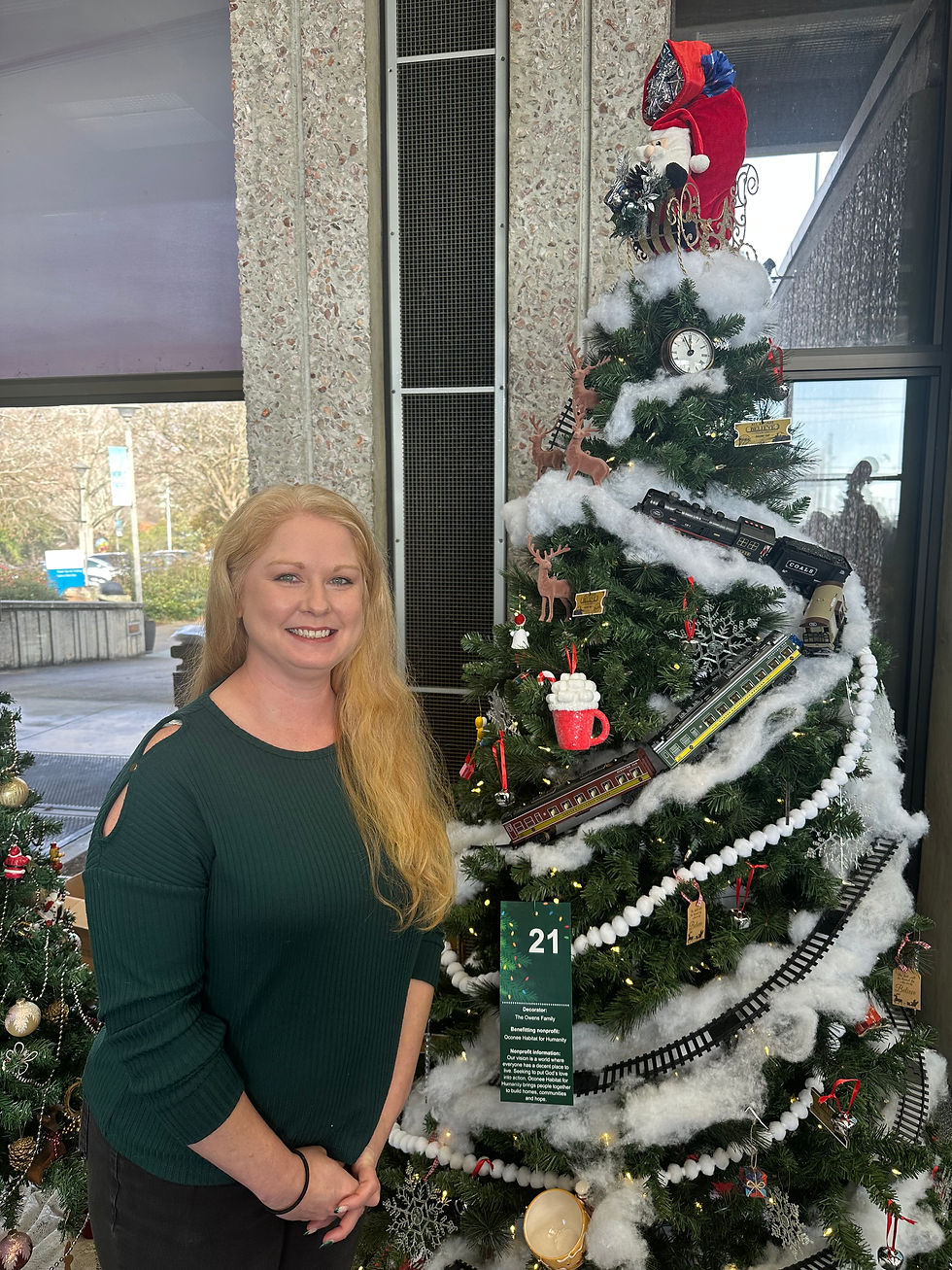 OCHFH Christmas Tree Wins First Place