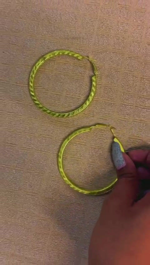 Thumbnail: Golden Hoops