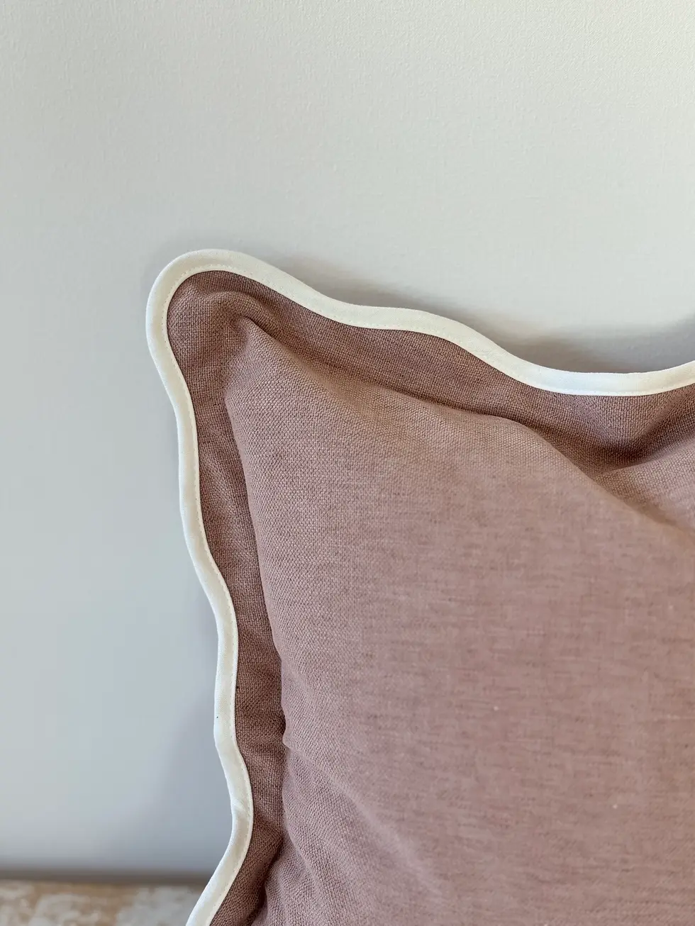 Thumbnail: Chloe Dusty Pink Scalloped Edge Cushion