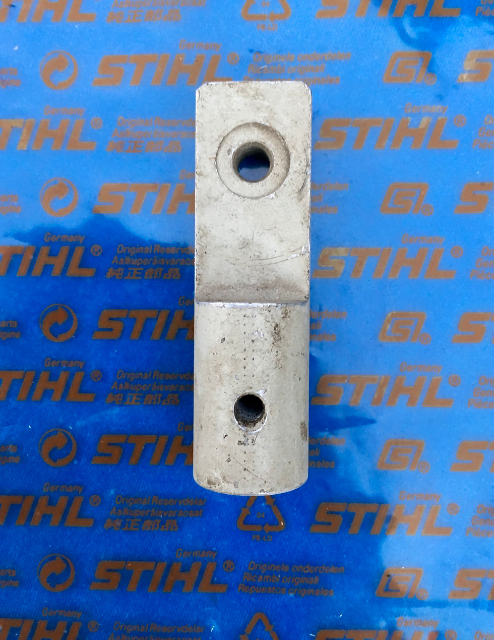 STIHL NLA New Old Stock MarkI AV RH AV Support Post  # 1106 791 5411