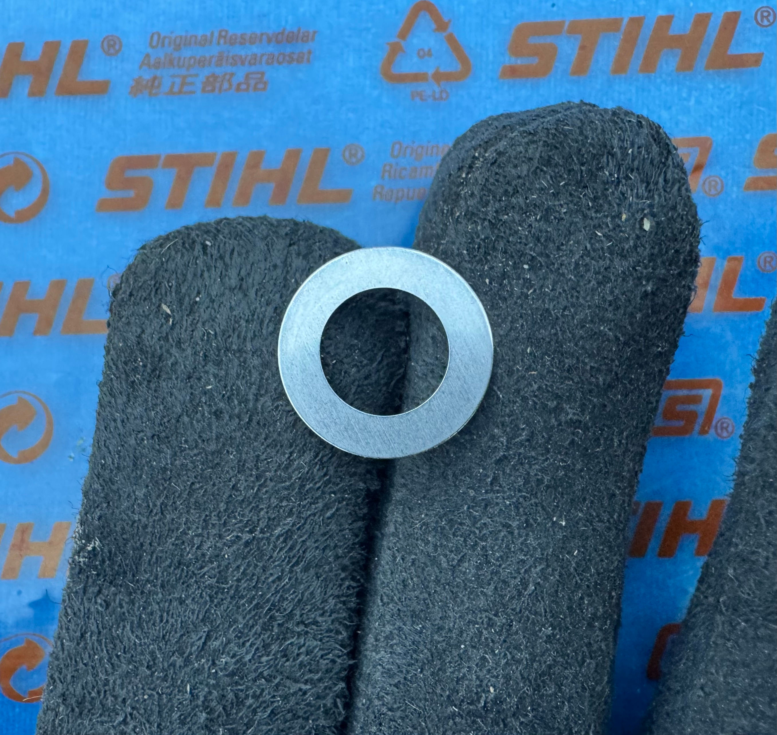 STIHL Genuine 038 381 TS350 360 Starter Washer 10.1 x 17 x .4mm # 1118 162 8935