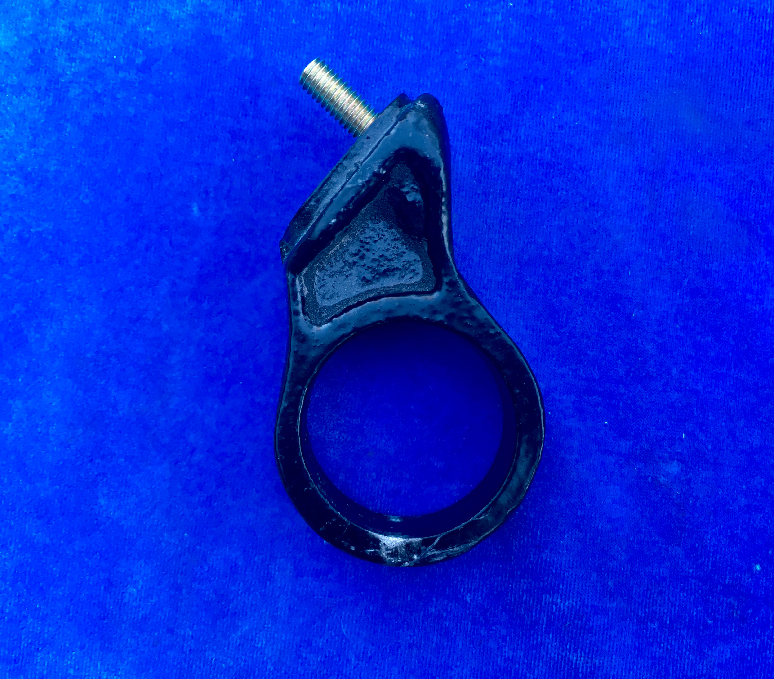 STIHL AM 070AV, 090AV Mark1 Annular Support Ring+M6 x 20mm Screw #1106 791 7610