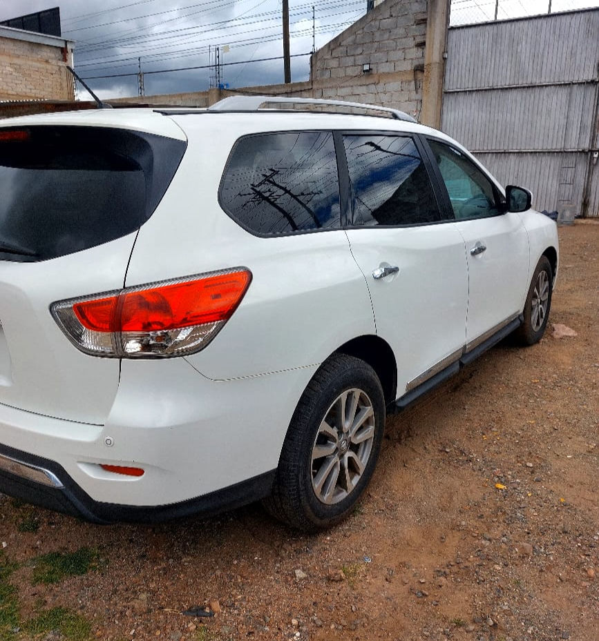 Miniatura: NISSAN PATHFINDER 2014