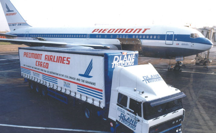 piedmont plane with cargo.jpg