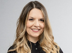 Rebekah Walter.jpg