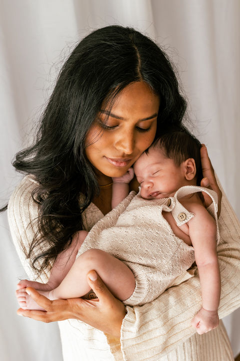 Godalming mum and baby photography