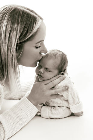 mummy and newborn baby Cranleigh