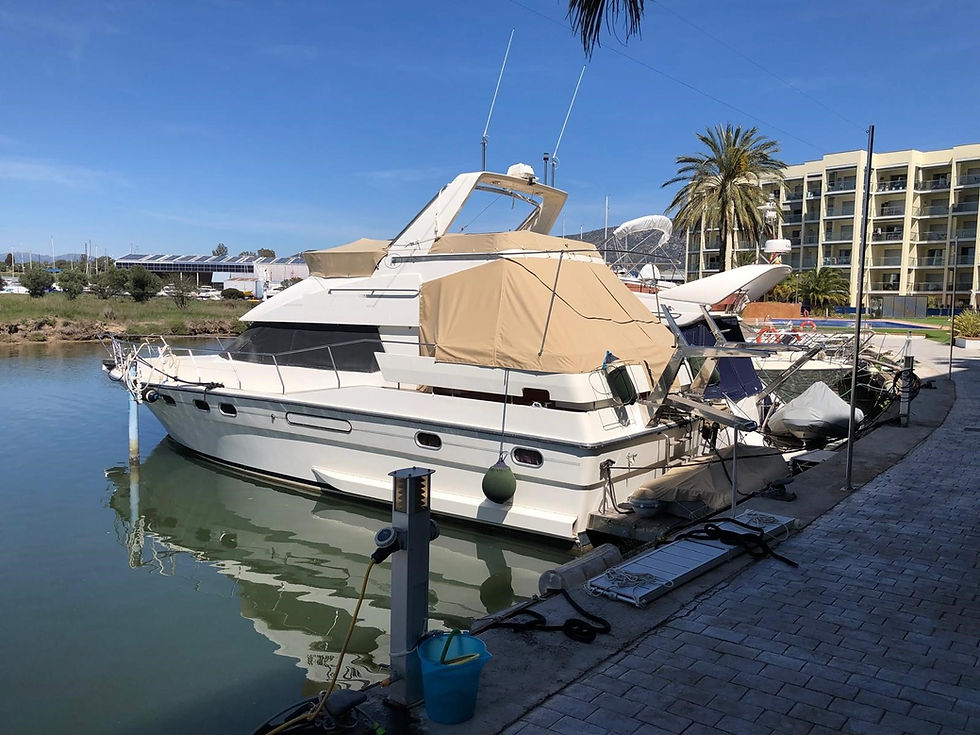 2 Neptunus 145 vue amarre.jpg