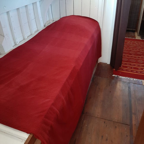 32 - AMIRA - CURTIS LOOE - couchette - caabine arriere .jpg