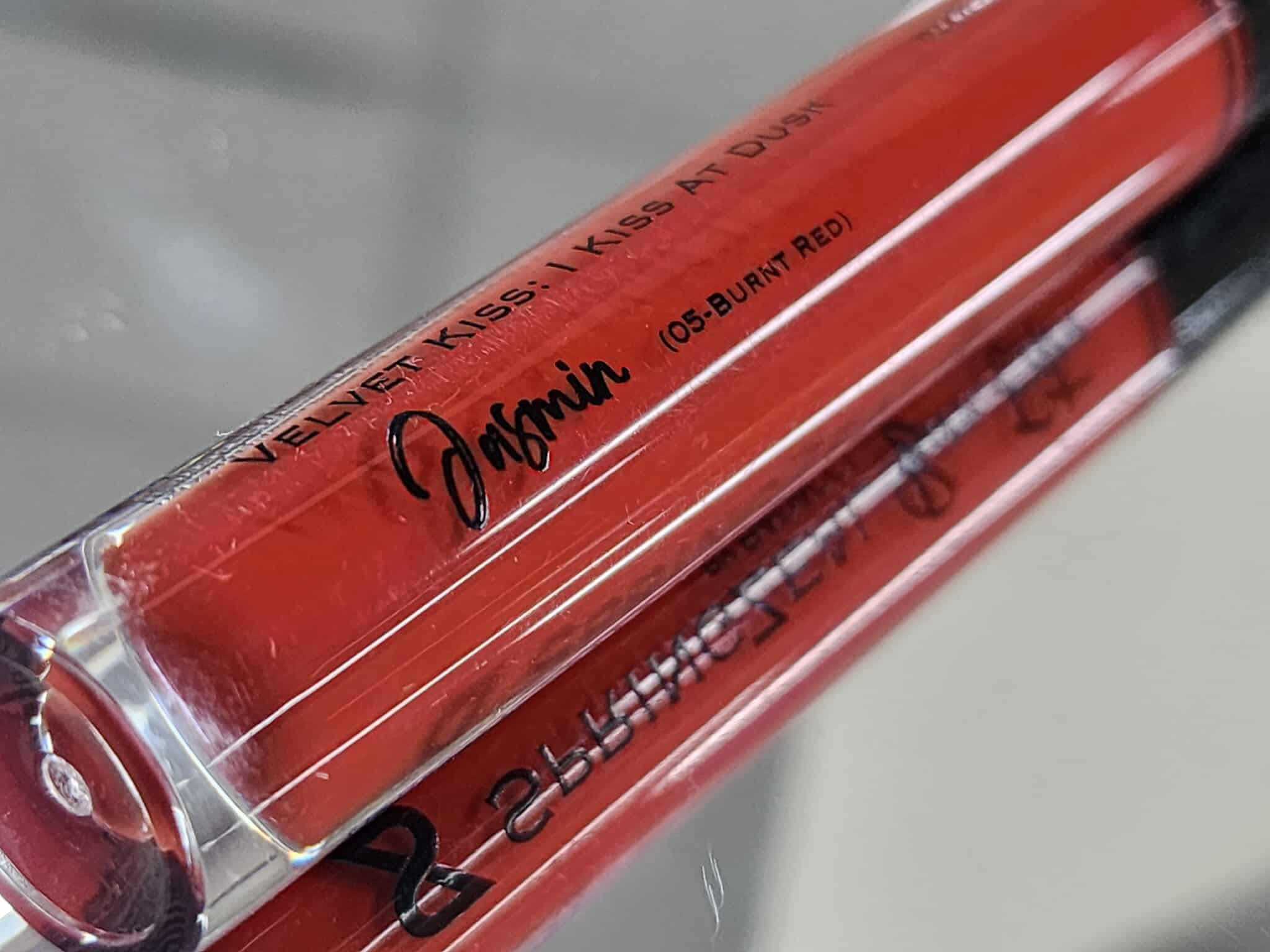 Springzeal Velvet Kiss Liquid Lipstick: Jasmin (Burnt Red)