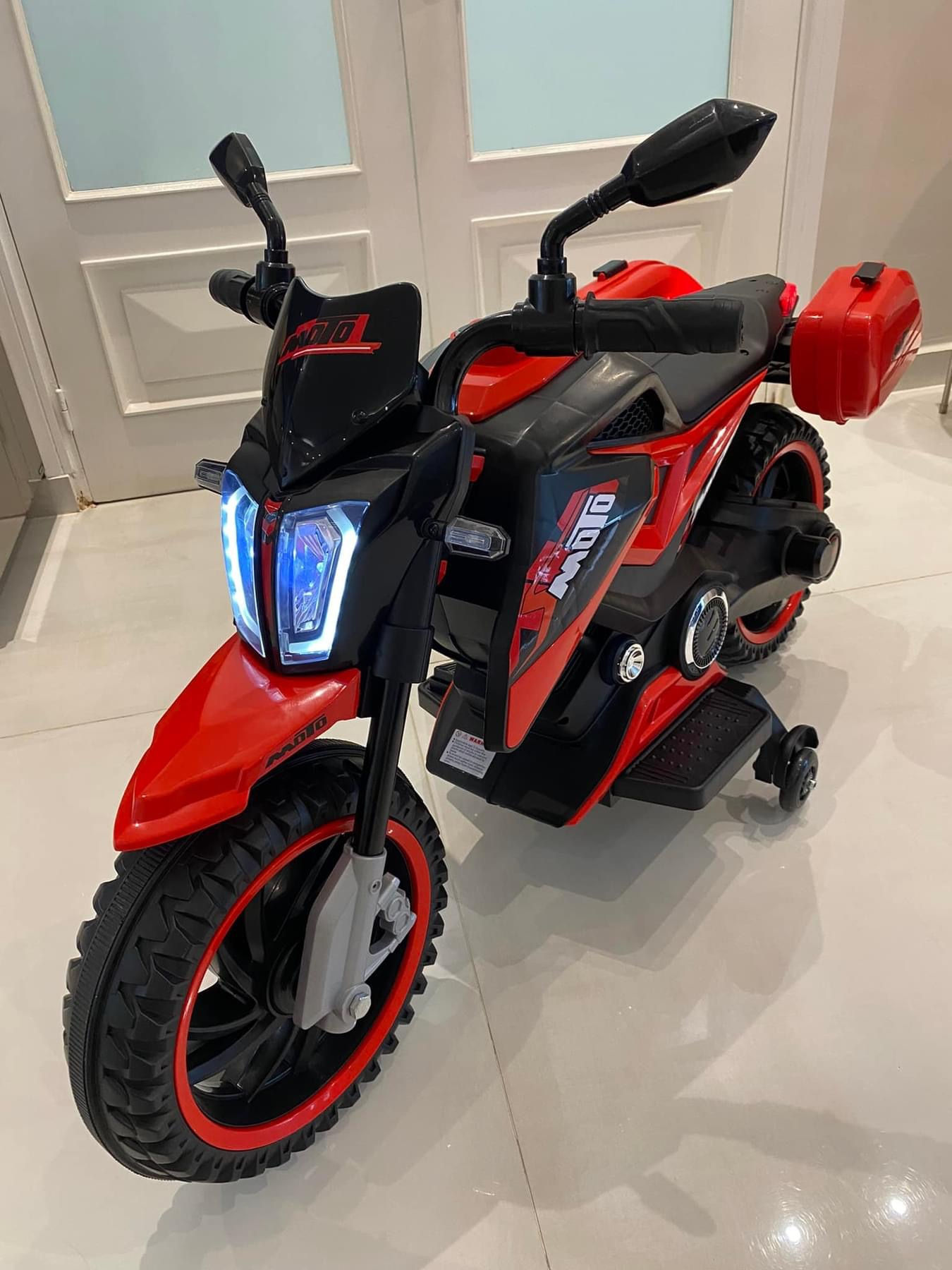 MOTO ÉLECTRIQUE RECHARGEABLE JUSQU’À 08ANS