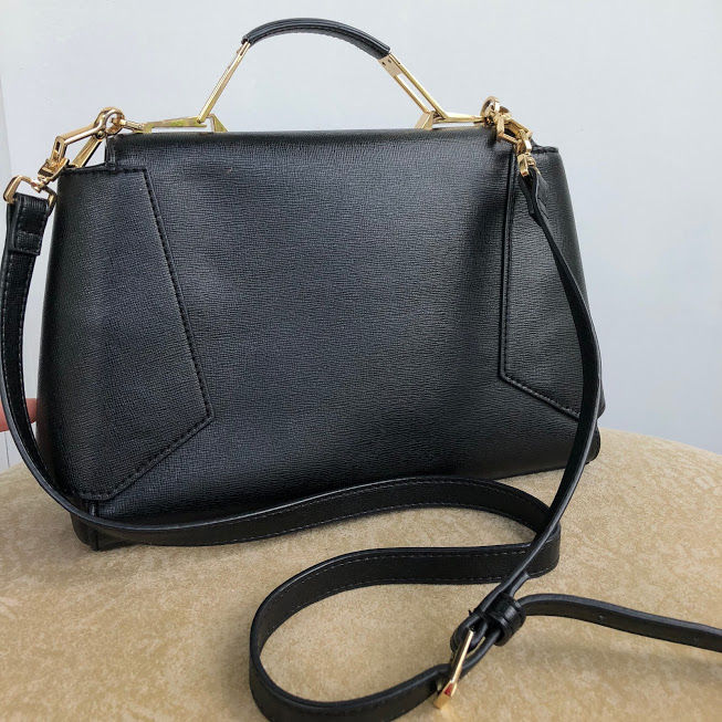 Thumbnail: Charles & Keith