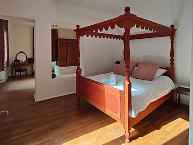 Chambre Charlotte Chateau de Fortis.jpg