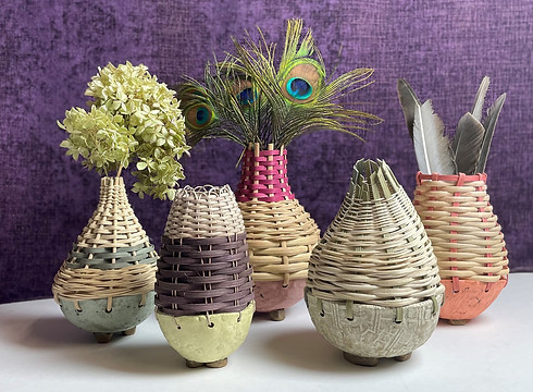 Hirsch vases.jpg