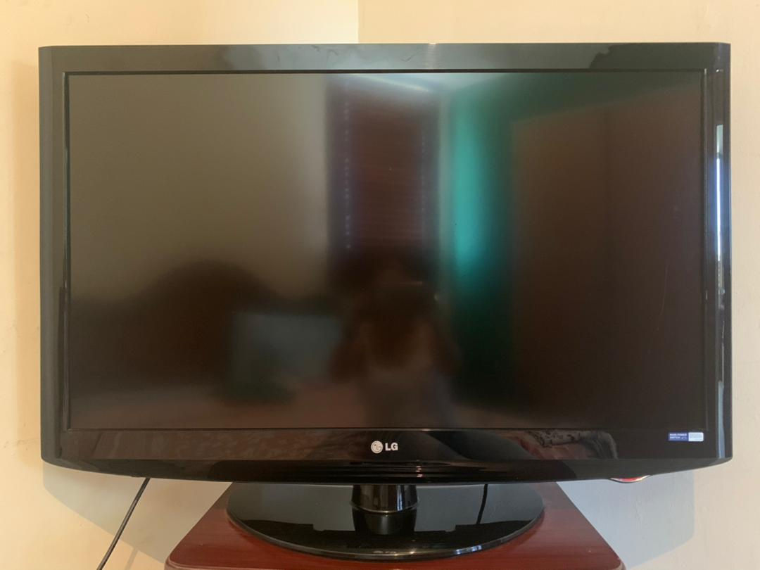 馃摵Televisor LG 32" / S贸lo en Guanare