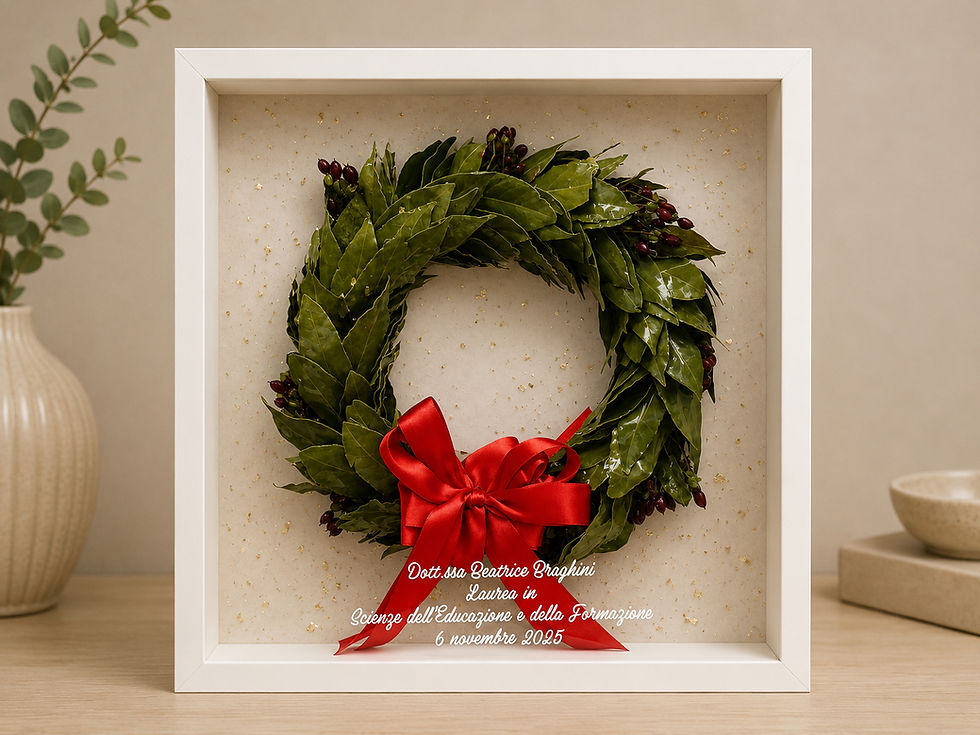Miniatura: Corona di Alloro Resinata | Cornice in legno 35cm