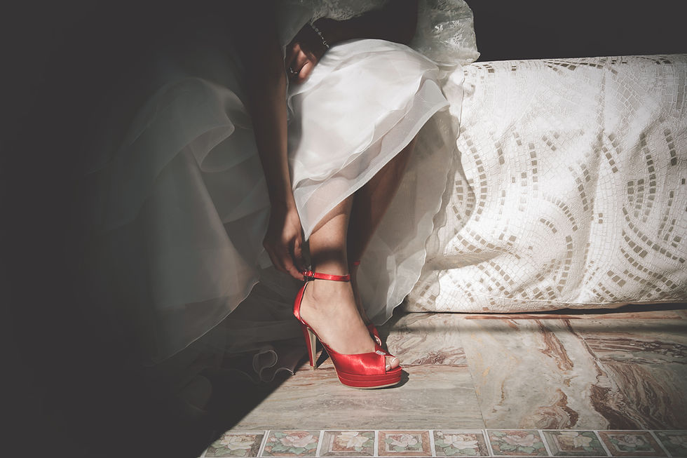 scarpe rosse per la sposa