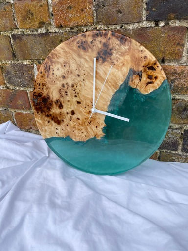 Thumbnail: Mappa Burr Turquoise Clock