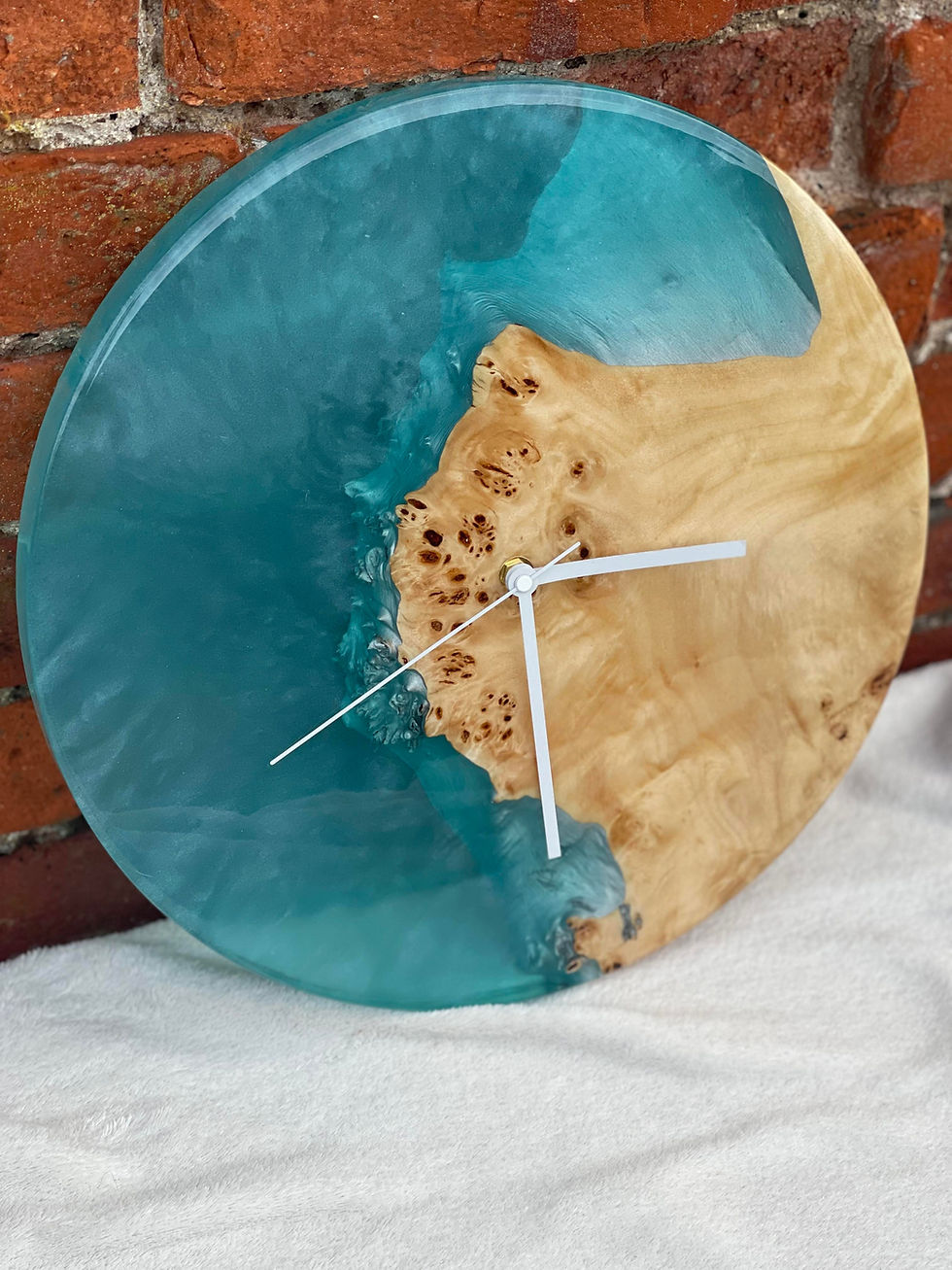 Thumbnail: Mappa Burr Turquoise Clock