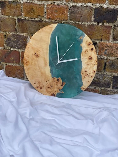 Thumbnail: Mappa Burr Turquoise Clock